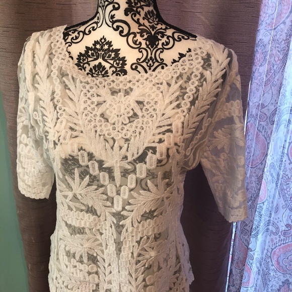Laundry By Shelli Segal Tops - Laundry By Shelli Segal White Lace top